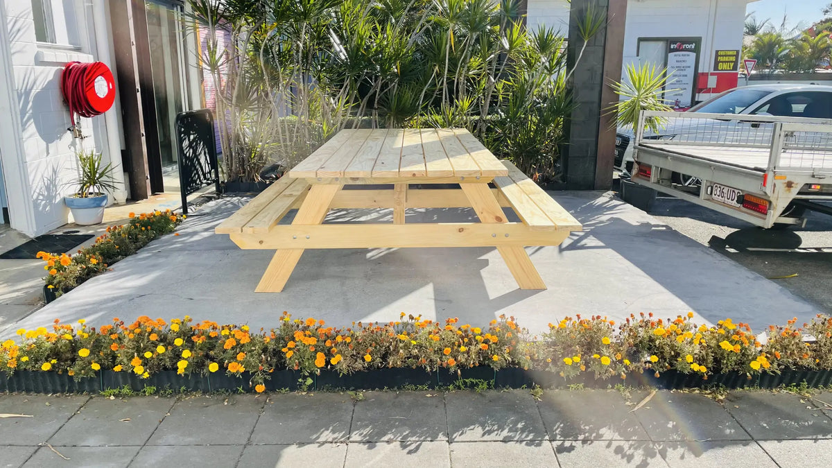 Commercial Tables for Construction Sites and Long Term Projects